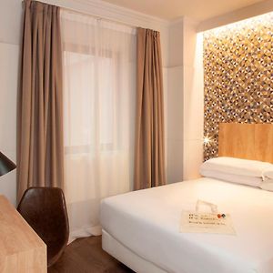 Kamer met een King Size Bed